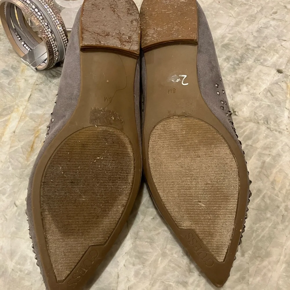 GUESS Suede Studded Flats Sz 8 🌺HP🌺 - Picture 7 of 7